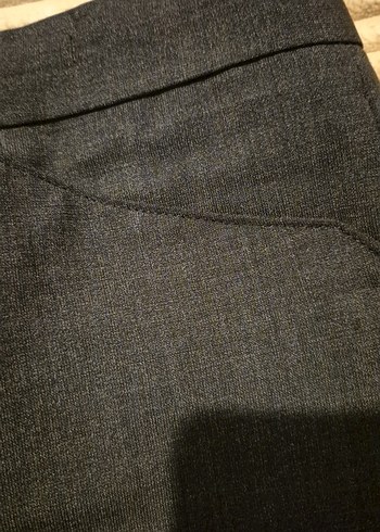 Zara marka Gri Regular Fit Düğmeli Erkek Kumaş Pantolon - Görsel 3