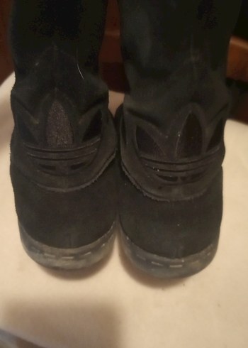 Adidas marka siyah süet çizme - Görsel 3