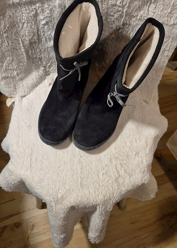 Adidas marka siyah süet çizme - Görsel 7