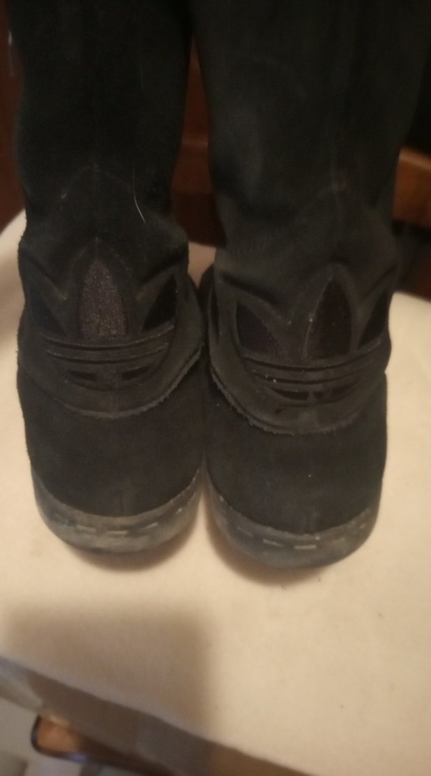 Adidas marka siyah süet çizme - Görsel 3