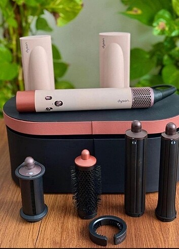Dyson Airwrap 