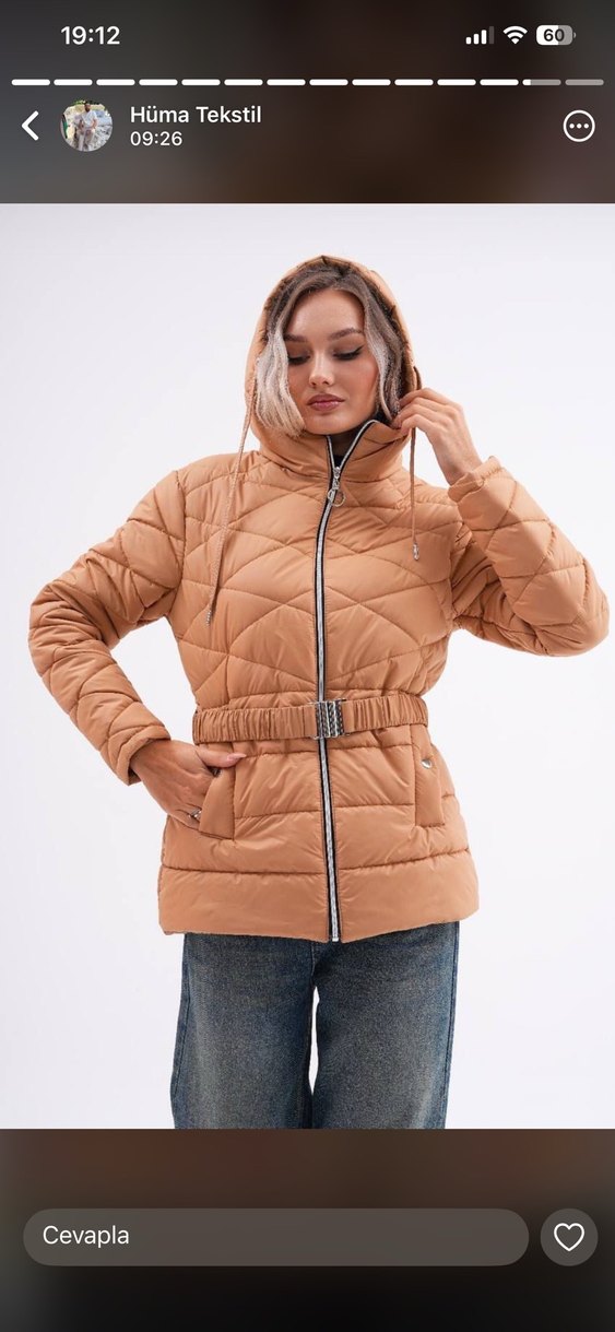 Beyaz Kemerli Kısa Kadın mont - Görsel 2