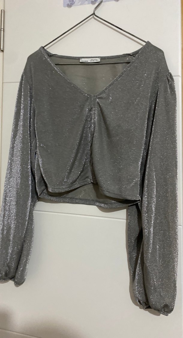 Gri Uzun Kollu V Yaka Drapeli Bluz - Görsel 2