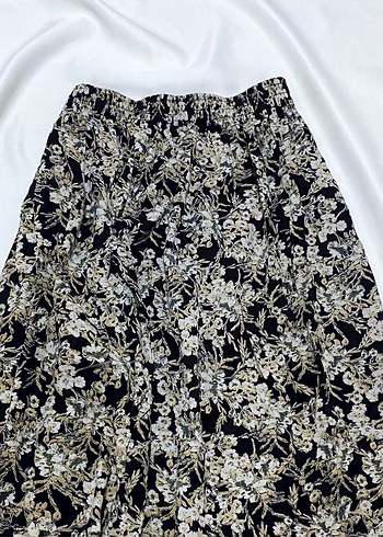 Çiçek Desenli Uzun Etek - Görsel 2