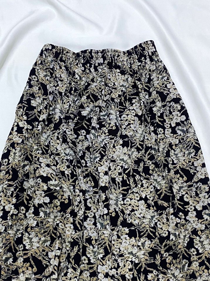 Çiçek Desenli Uzun Etek - Görsel 2