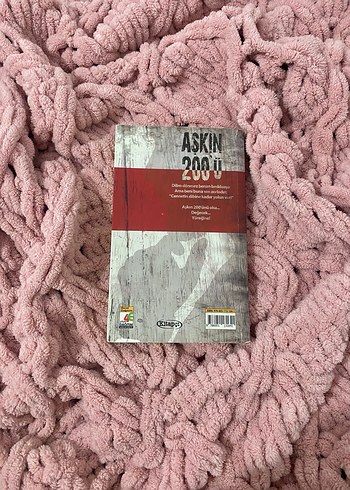 Aşkın 200'ü - Talha Bora Öge - Görsel 2