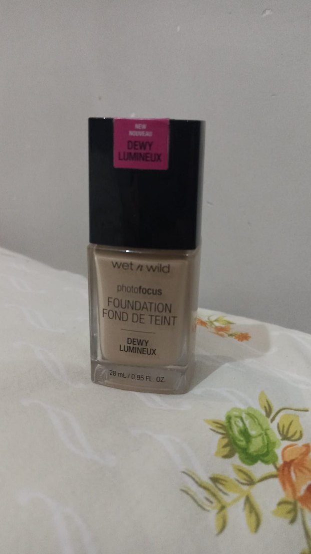 Wet n Wild Fondöten - Görsel 2