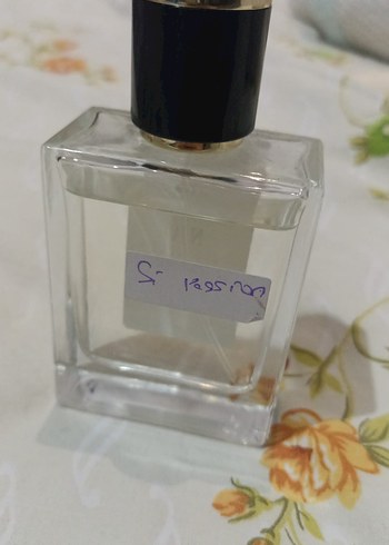 Armani si muadili parfüm - Görsel 2