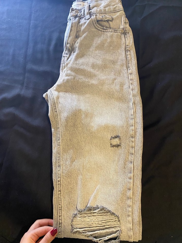 Gri Yırtık Kot Pantolon - Görsel 2