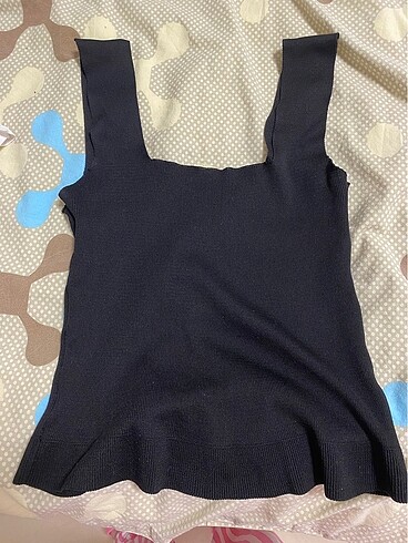 Siyah crop