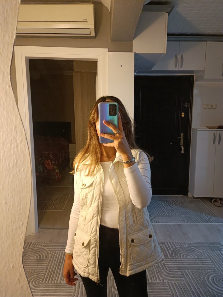 Düğmeli Beyaz Kadın Midi Yelek - Görsel 5