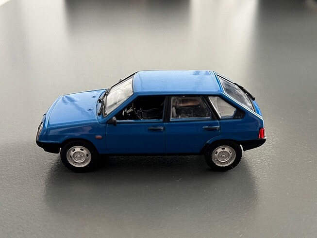 Beden Renk 1:43 ALTAYA LADA SAMARA DIECAST