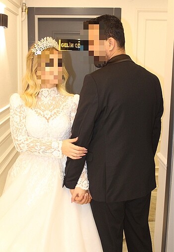 m Beden PRENSES GİBİ HİSEDİCEKSİNİZ TERTEMİZ GELİNLİK CİDDİ ALICALAR İL
