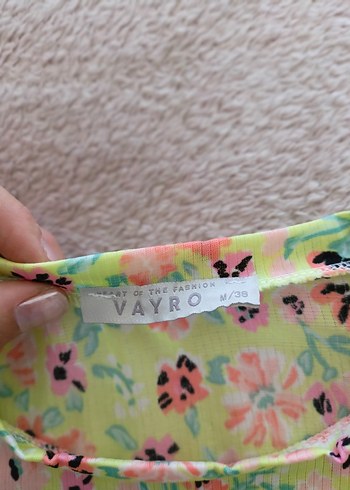 Çiçek Desenli Bağcıklı crop - Görsel 2