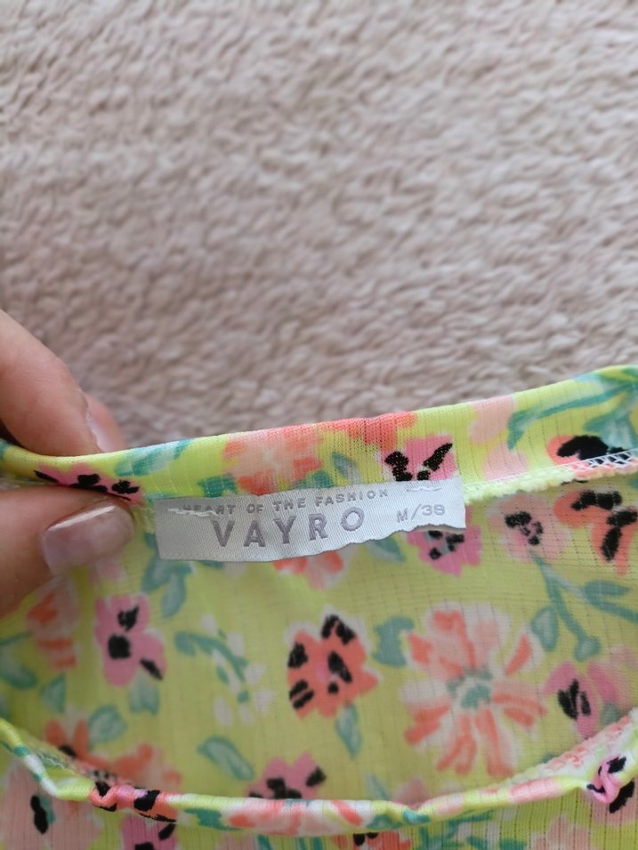 Çiçek Desenli Bağcıklı crop - Görsel 2