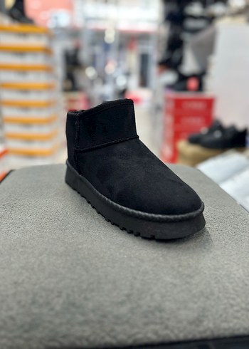 Ugg 37