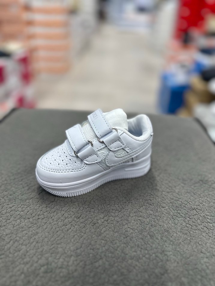 Kız Çocuk Beyaz Cırt Cırtlı Spor Ayakkabı 21-25 NUMARA ARALIĞI - Görsel 3