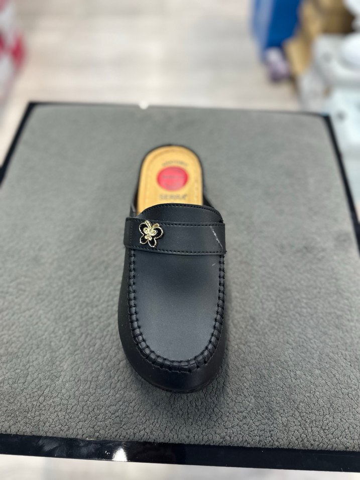 ÖNÜ KAPALI KADIN TERLİK 37-41 NUMARA ARALIĞI MEVCUTTUR - Görsel 2