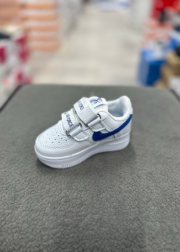 BEBEK Beyaz Nike Air Force Spor Ayakkabı 21-25 NUMARA ARALIĞI - Görsel 2