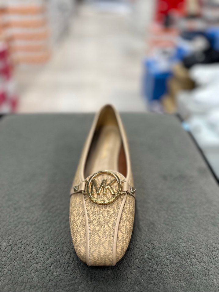 Bej Parlak Yılan Desenli Tokalı Kadın Babet - Görsel 2