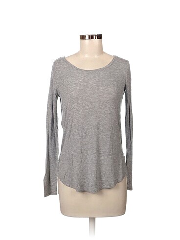 Abercrombie & Fitch Bluz %70 İndirimli.