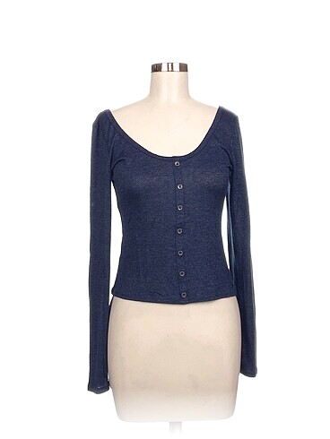 Hollister Bluz %70 İndirimli.