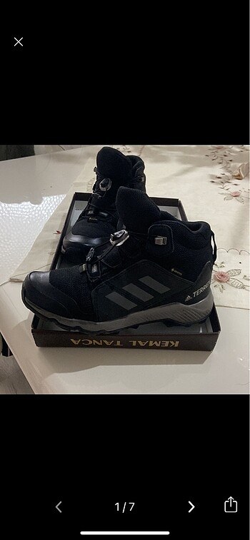 Adidas erkek çocuk bot