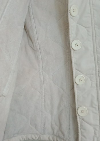 Düğmeli Krem Kadın Mont - Görsel 2