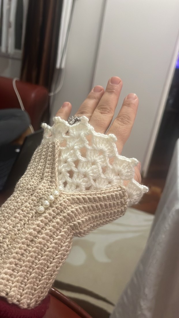 Dantel Detaylı Örgü Kadın Eldiveni - Görsel 3