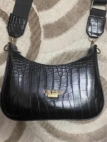 guess çanta