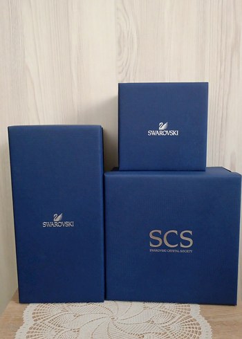 Swarovski kutu