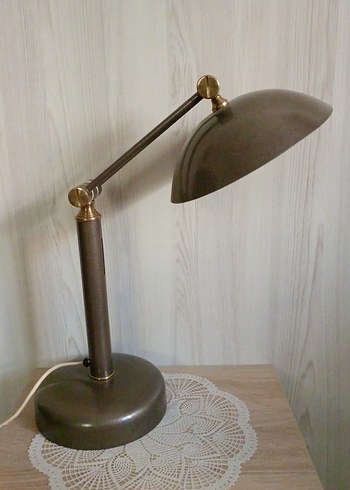 Retro Masa Lambası
