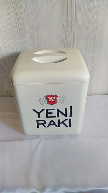 Buz kovası Yeni Rakı 