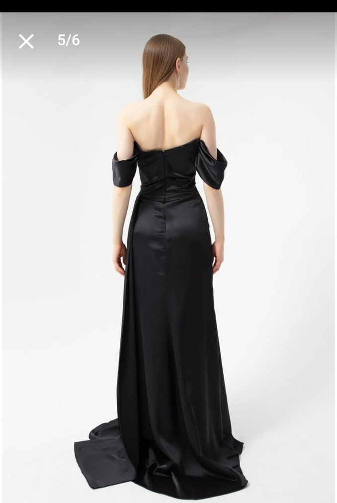 Taş İşlemeli Siyah Uzun Abiye Elbise - Görsel 4