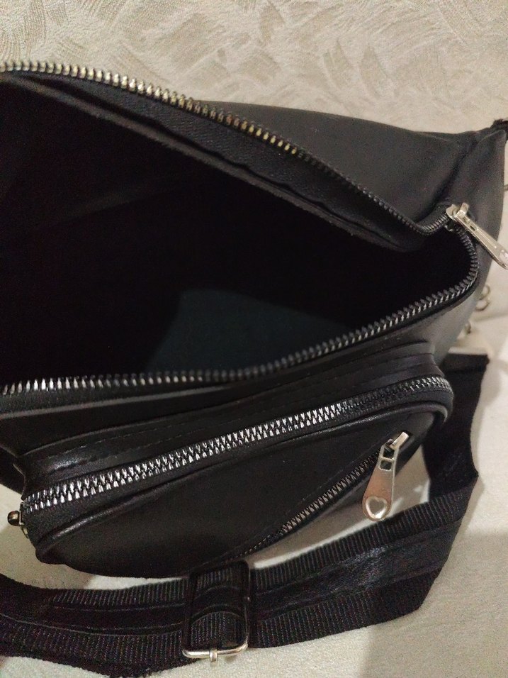 Siyah Deri Bel Çantası - Görsel 4