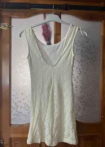 Zara Dantel Detaylı Beyaz Midi Bohem Elbise