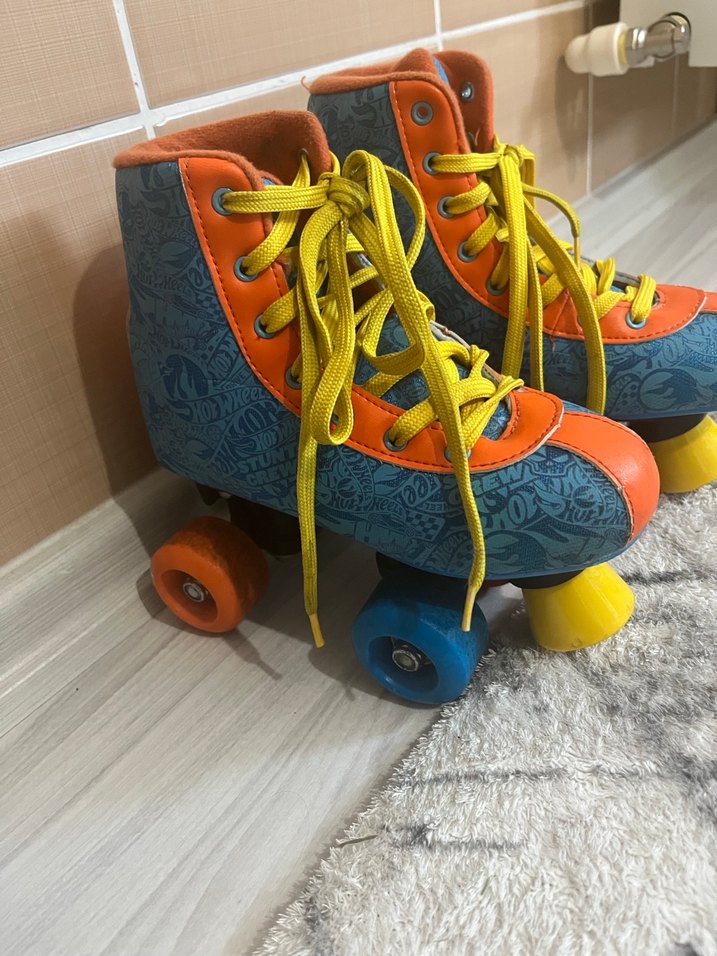 Renkli Bağcıklı Erkek Paten Ayakkabısı - Görsel 2