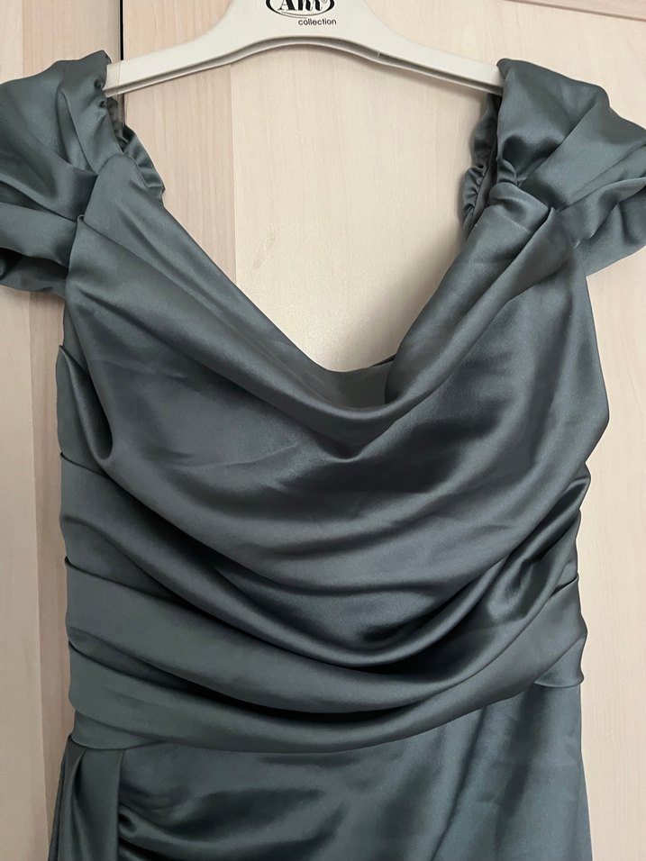 Gri Drapeli V Yakalı Uzun Abiye Elbise - Görsel 5