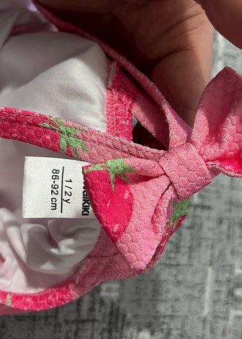 Kız Çocuk Pembe Çilek Desenli Bikini - Görsel 5