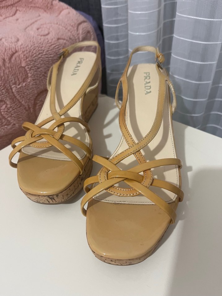 Bej Prada Kadın Dolgu Topuklu Sandalet - Görsel 2