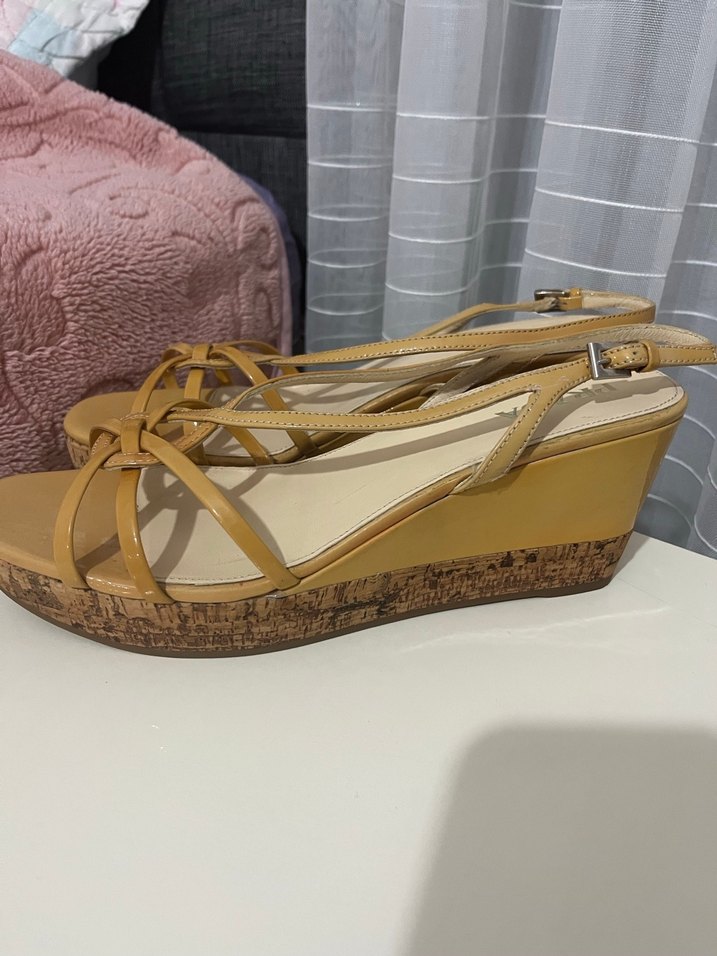 Bej Prada Kadın Dolgu Topuklu Sandalet - Görsel 4