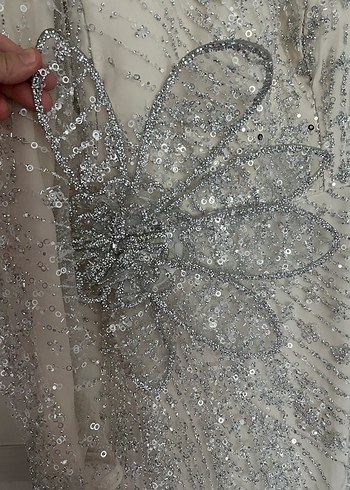 İşlemli taşlı abiye - Görsel 3