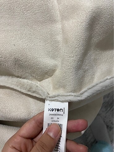 34 Beden ten rengi Renk Tüylü ceket