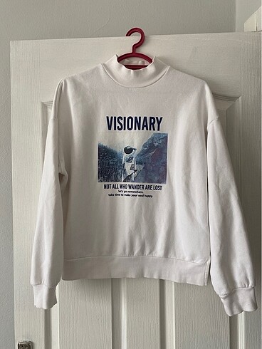 Beyaz sweatshirt