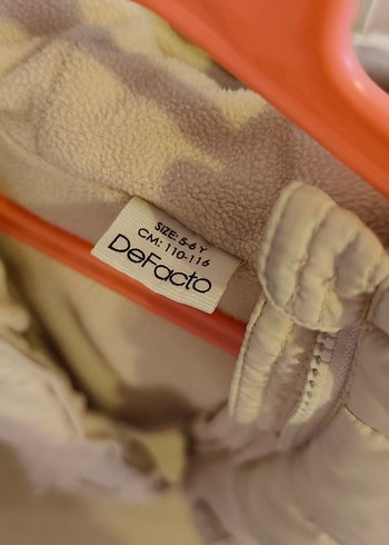 Kız Çocuk Bej Mont - Görsel 9