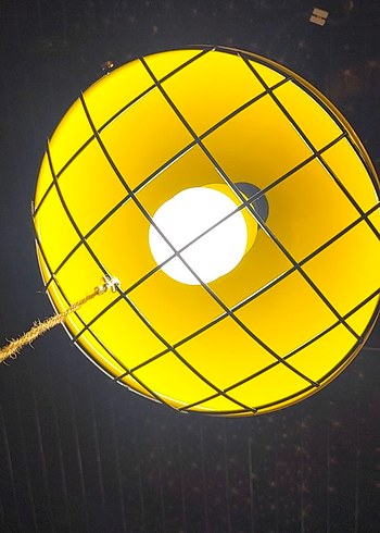 Sarı Metal Tavan Lambası - Görsel 3