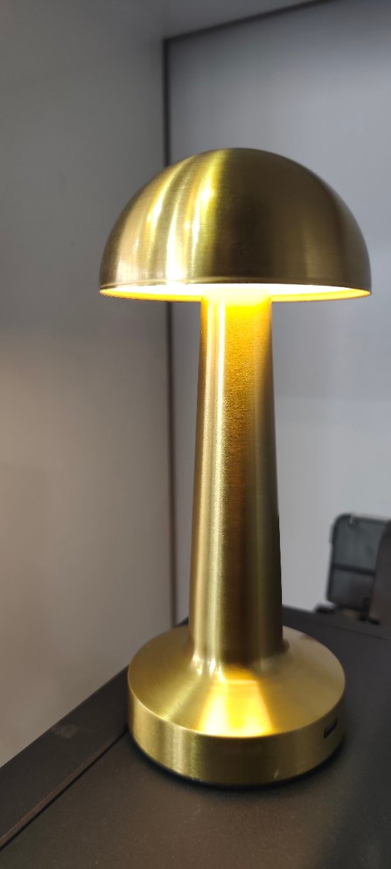 Parlak Altın Masa Lambası şarj edilebilir sıfır ürün - Görsel 5