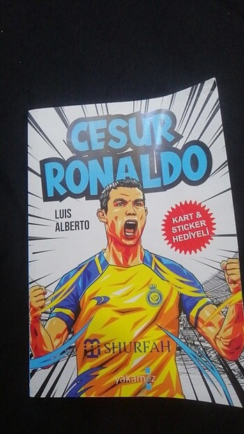 Ronaldo kitabı poster ve stickerı yok