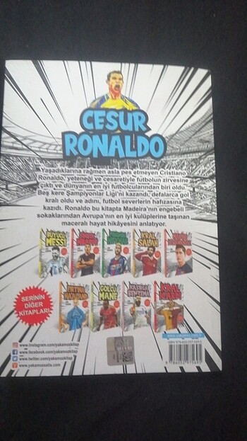  Beden Ronaldo kitabı poster ve stickerı yok
