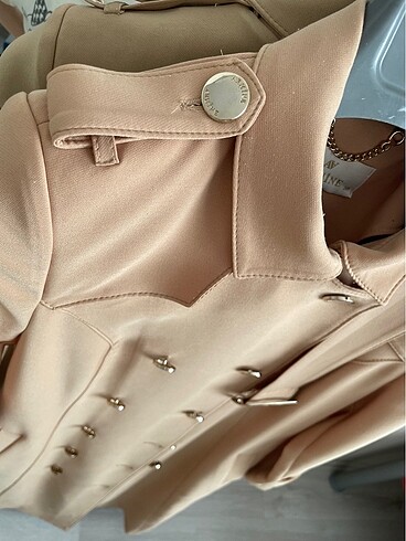 Armine Trenchcoat
